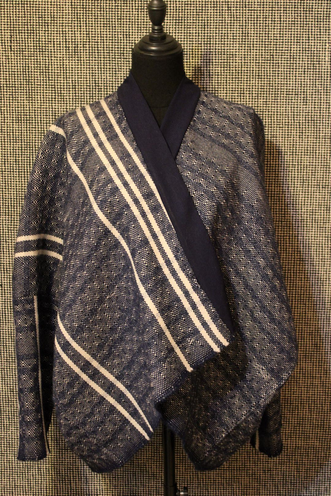 kimono venezia indossato su manichino