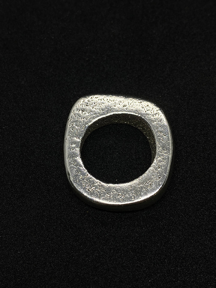 Anello 34, pezzo unico fatto a mano in argento 925