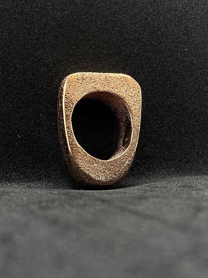 Anello 46, pezzo unico fatto a mano in bronzo 