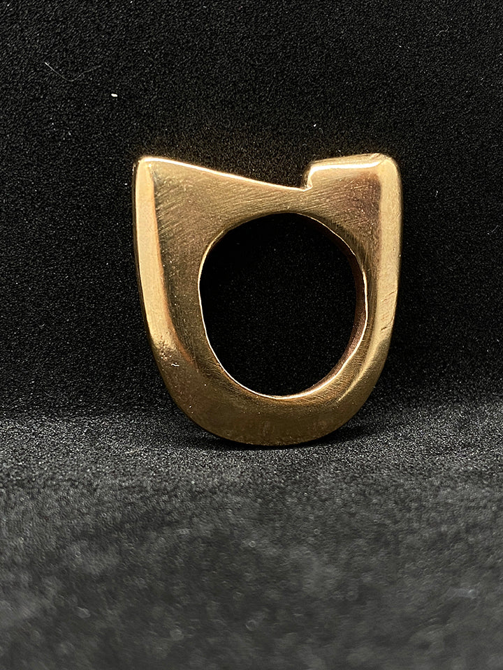 Anello 45, pezzo unico fatto a mano in bronzo 