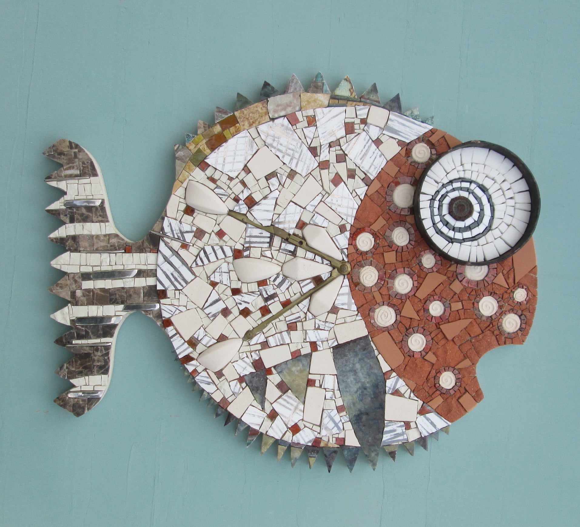 mosaico pesce galileo, pezzo unico fatto a mano da cecilia giusti