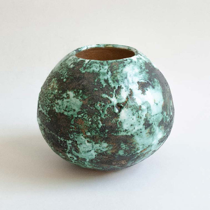 Vaso gaia fatto a mano in ceramica da Mariangela Zabatino