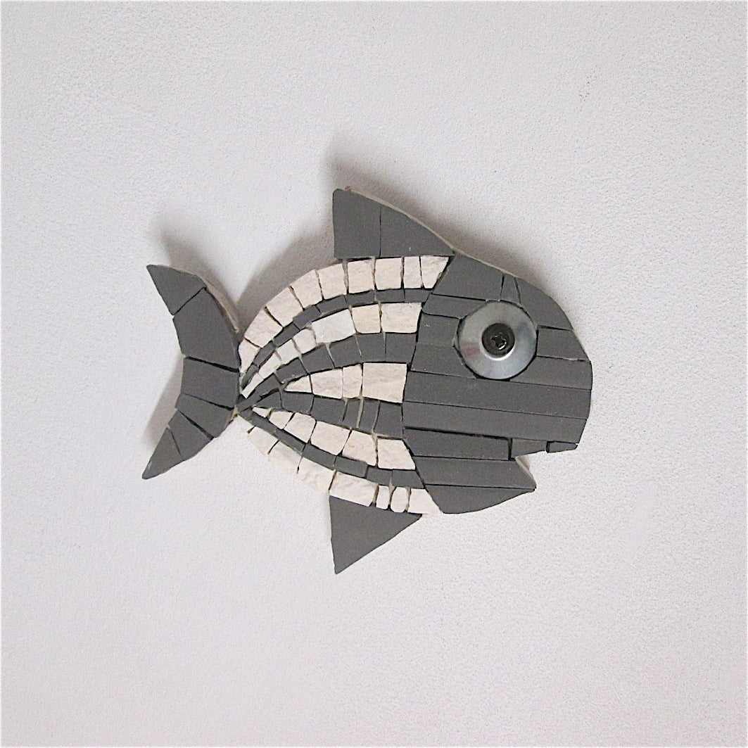 Pesce grande mangia pesce piccolo - Zama Labz