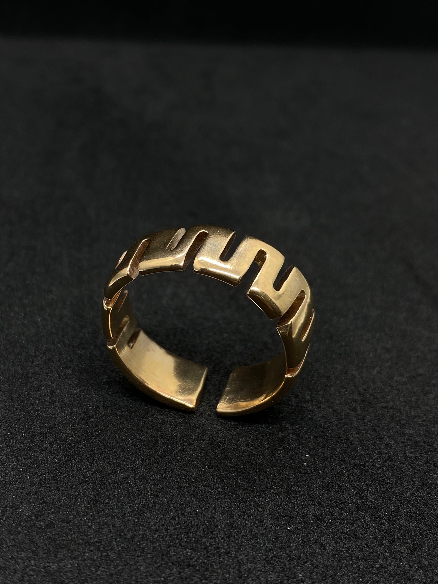 Anello zigzag in bronzo